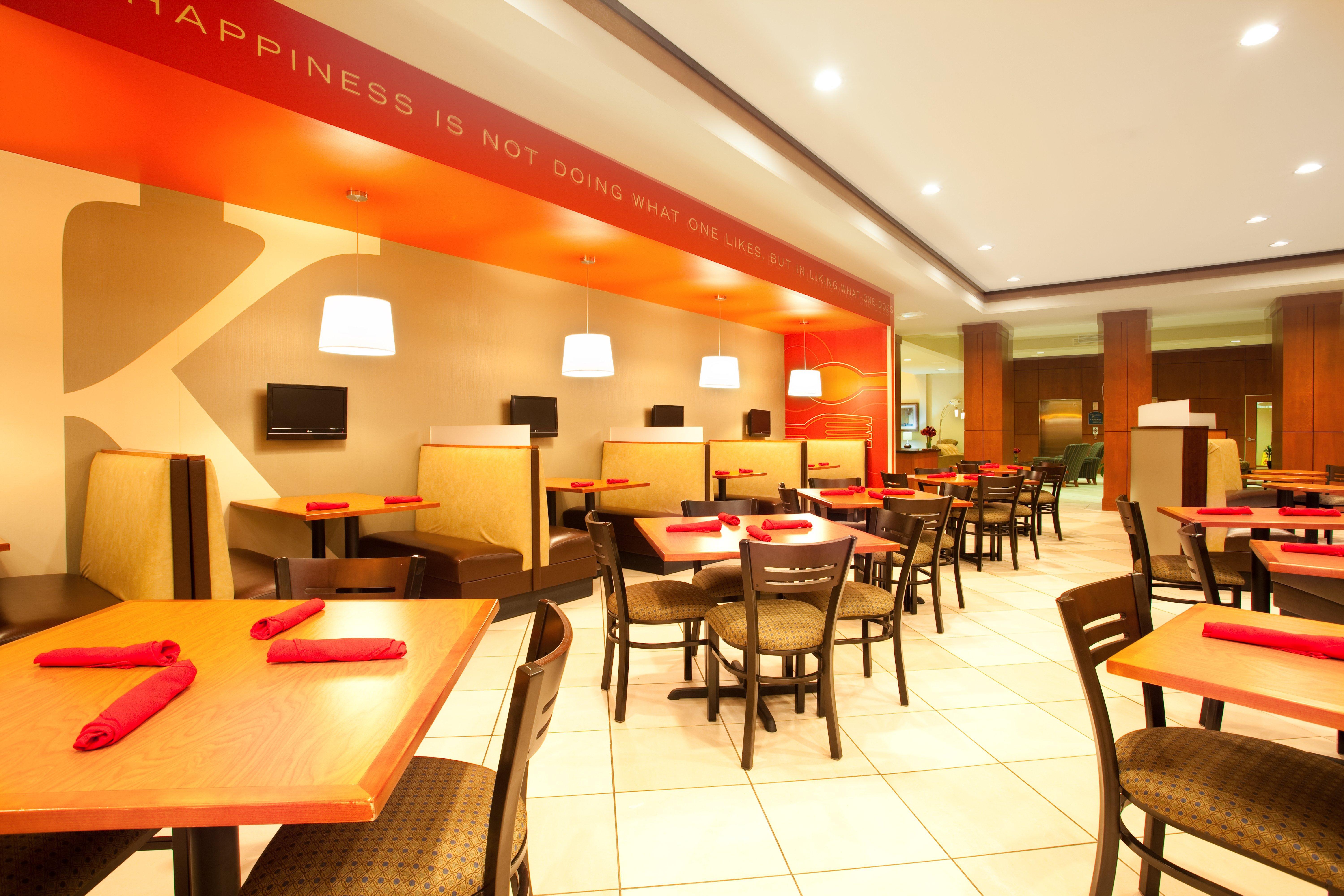Holiday Inn Aurora North - Naperville By Ihg Екстериор снимка