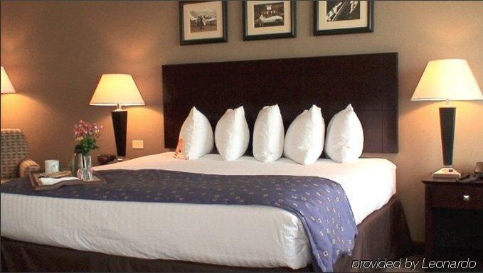 Holiday Inn Aurora North - Naperville By Ihg Стая снимка