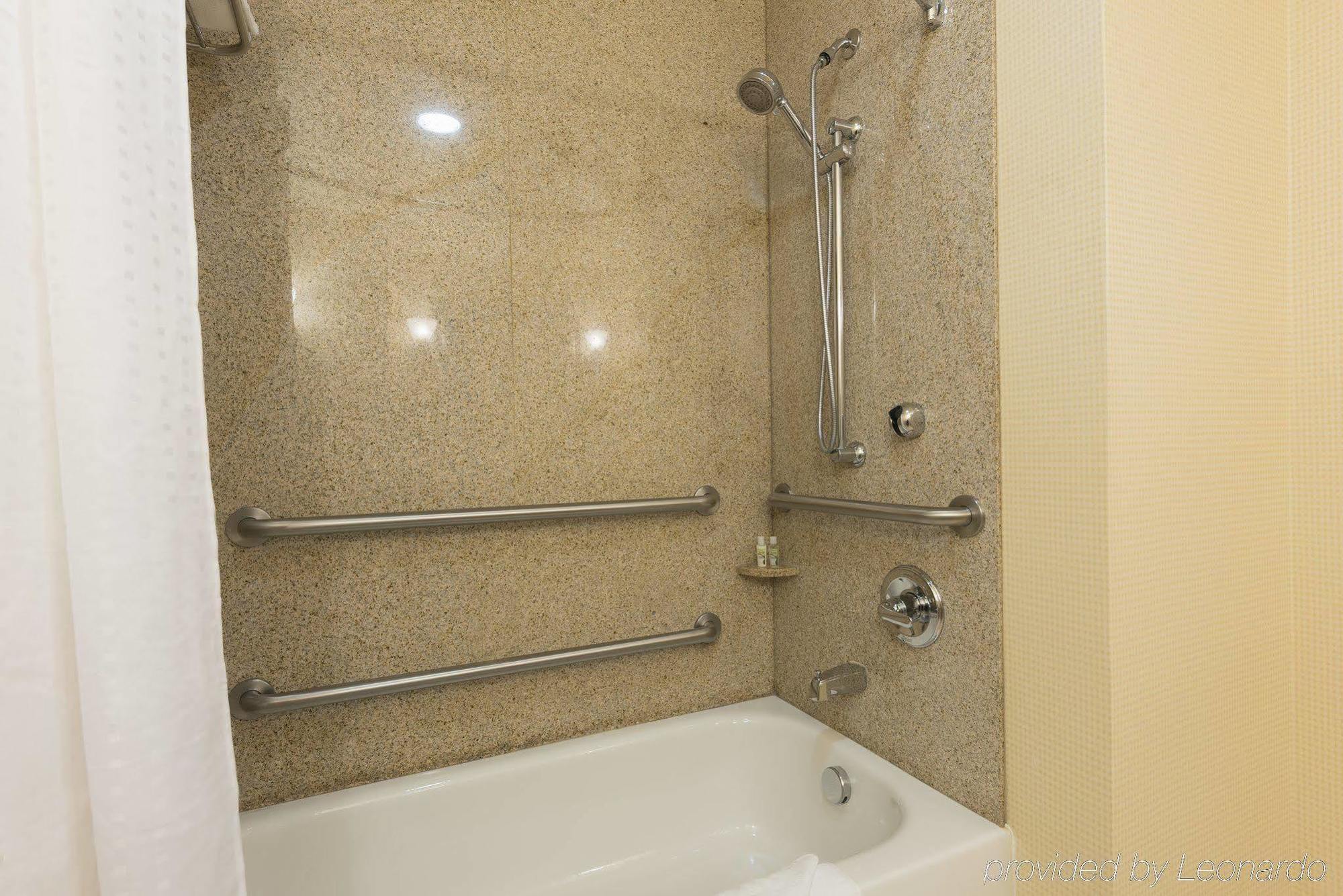 Holiday Inn Aurora North - Naperville By Ihg Екстериор снимка